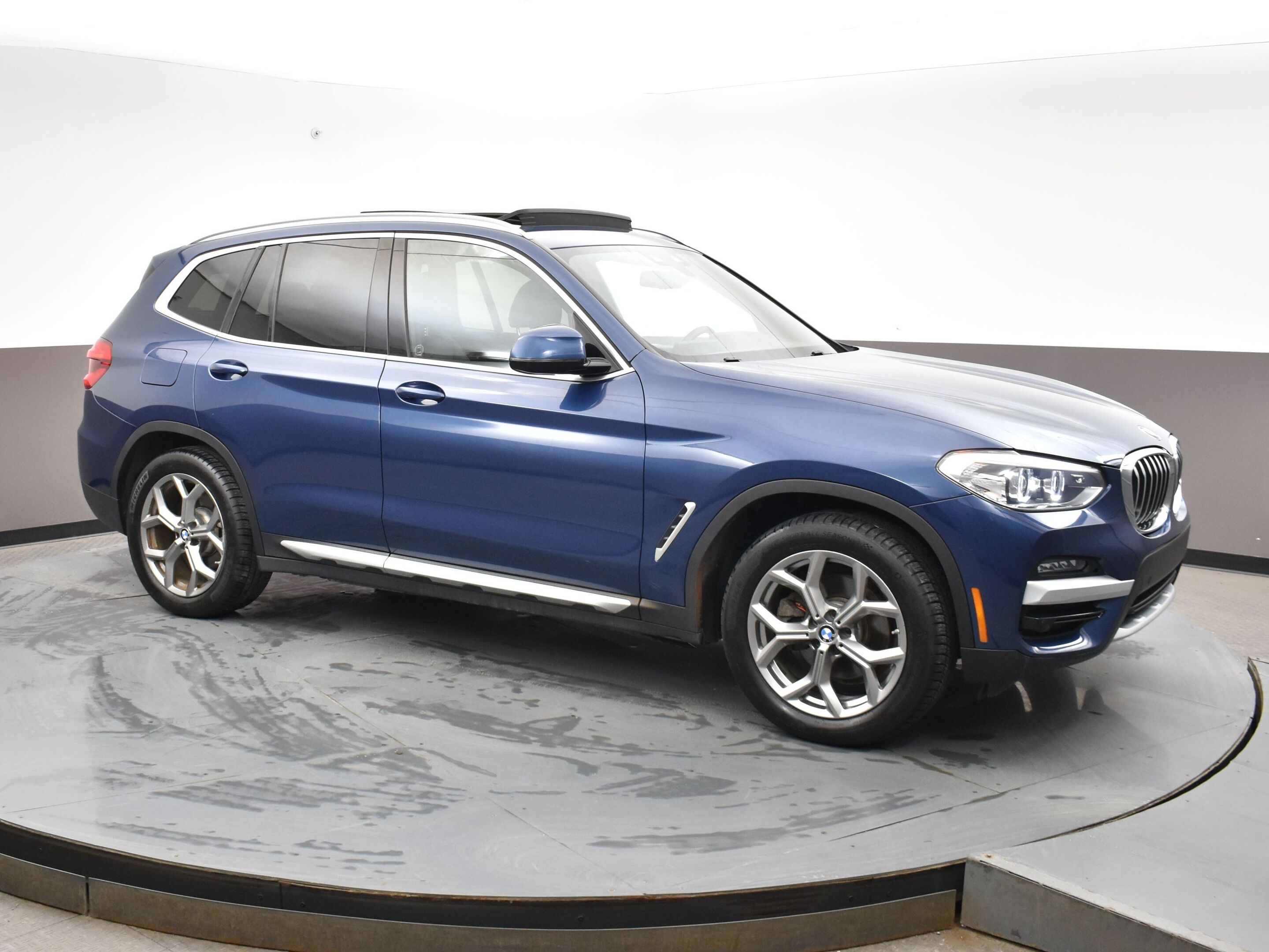 2020 BMW X3 XDRIVE | INCLUDES WINTER TIRES | SUNROOF | DUAL CL
