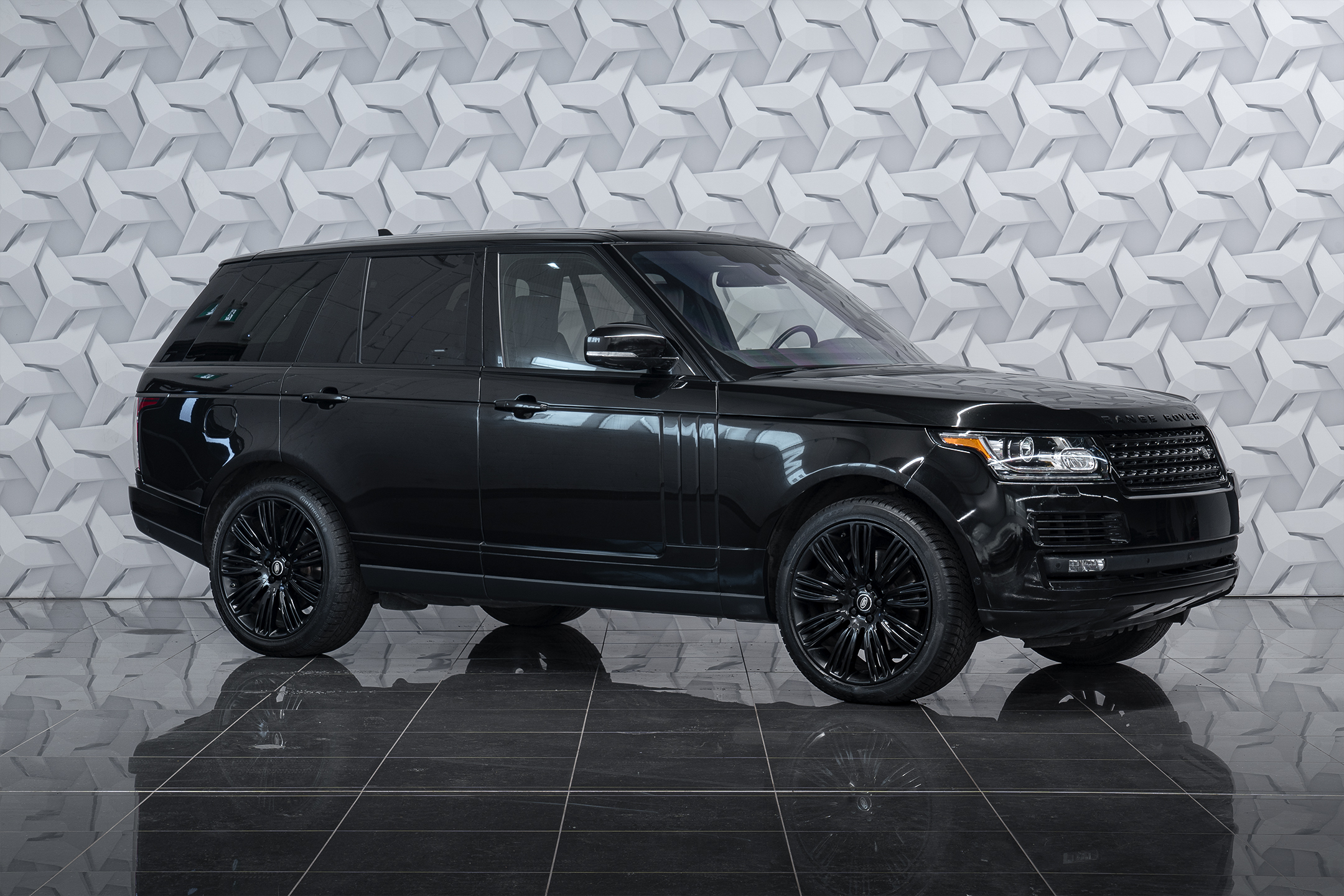2016 Land Rover Range Rover | SUPERCHARGED | TRIPLE BLACK