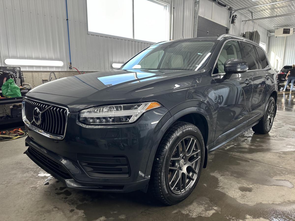 2020 Volvo XC90 T8 Momentum hybride rechargeable AWD