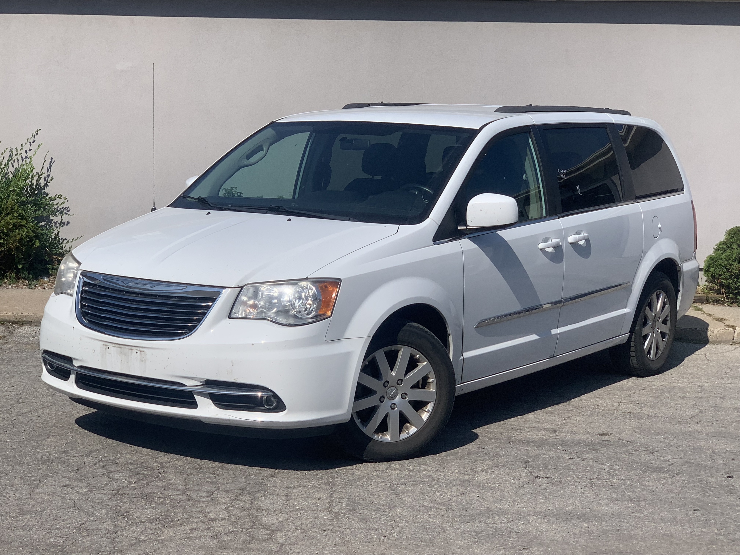2015 Chrysler Town & Country Touring BUCamera PowerSIdeDoor Stow&Go CleanCarfax