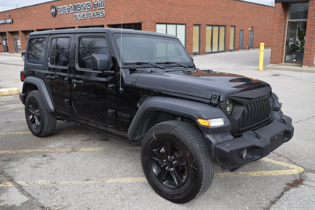 2020 Jeep WRANGLER UNLIMITED UNLIMITED SPORT ALTITUDE (Clean Carfax/Dual Top/Ne