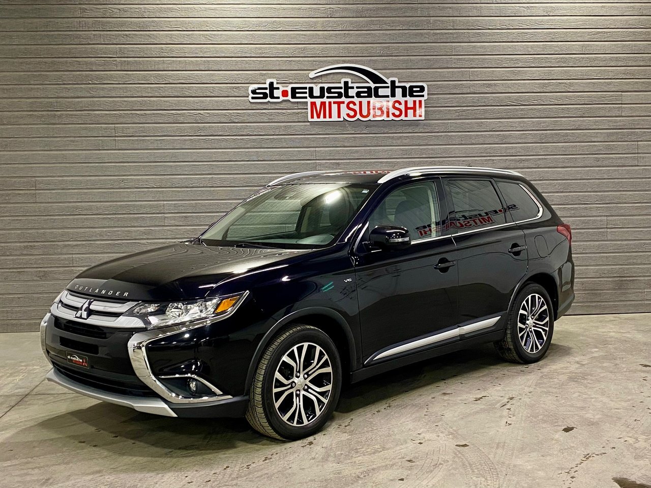 2018 Mitsubishi Outlander GT**S-AWC**7PLACES**CUIR**TOIT OUVRANT**BLUETOOTH 