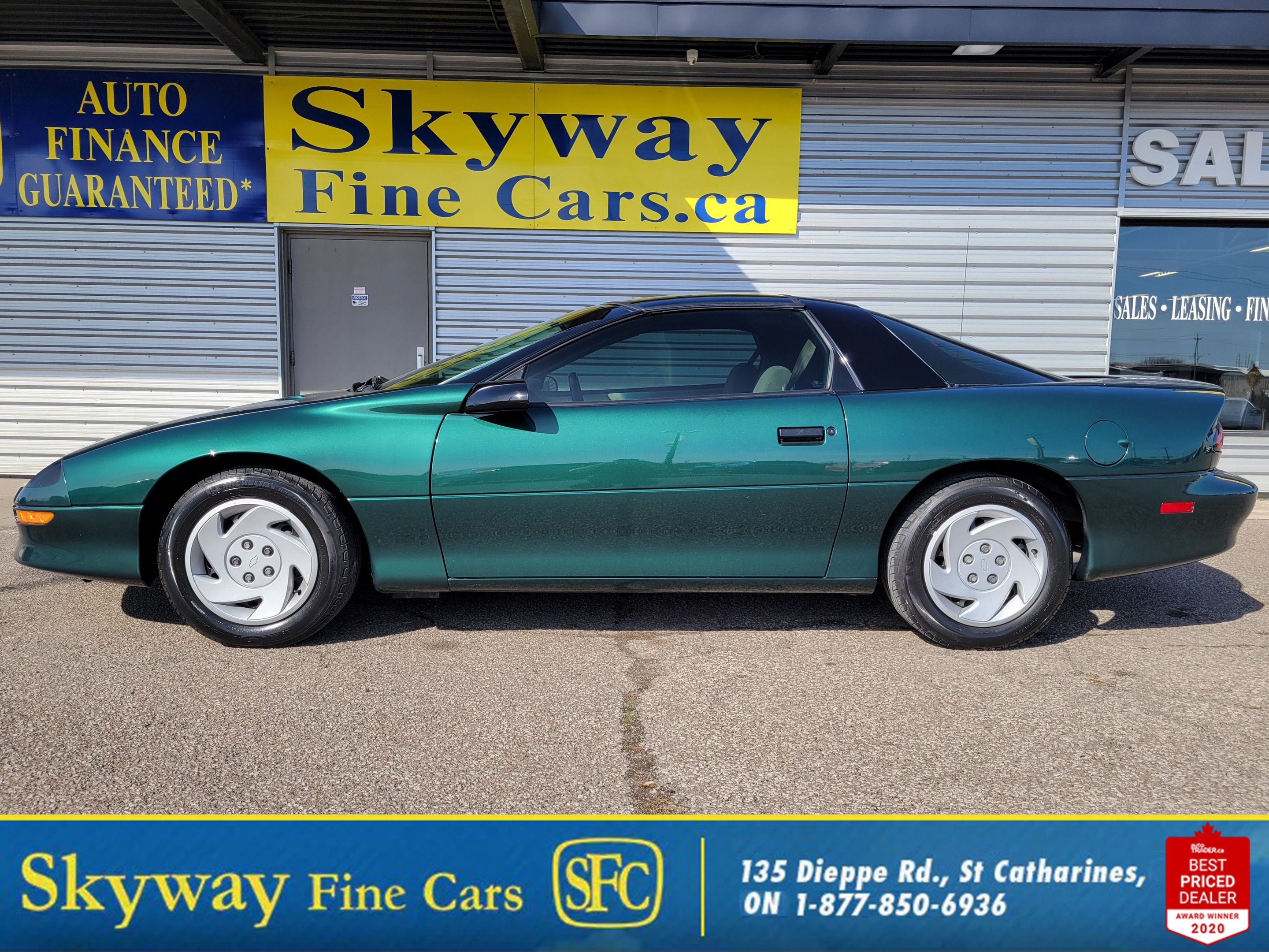 1996 Chevrolet Camaro LOW KLMS | T-TOPS | V-6 3800 | CARFAX CLEAN | 