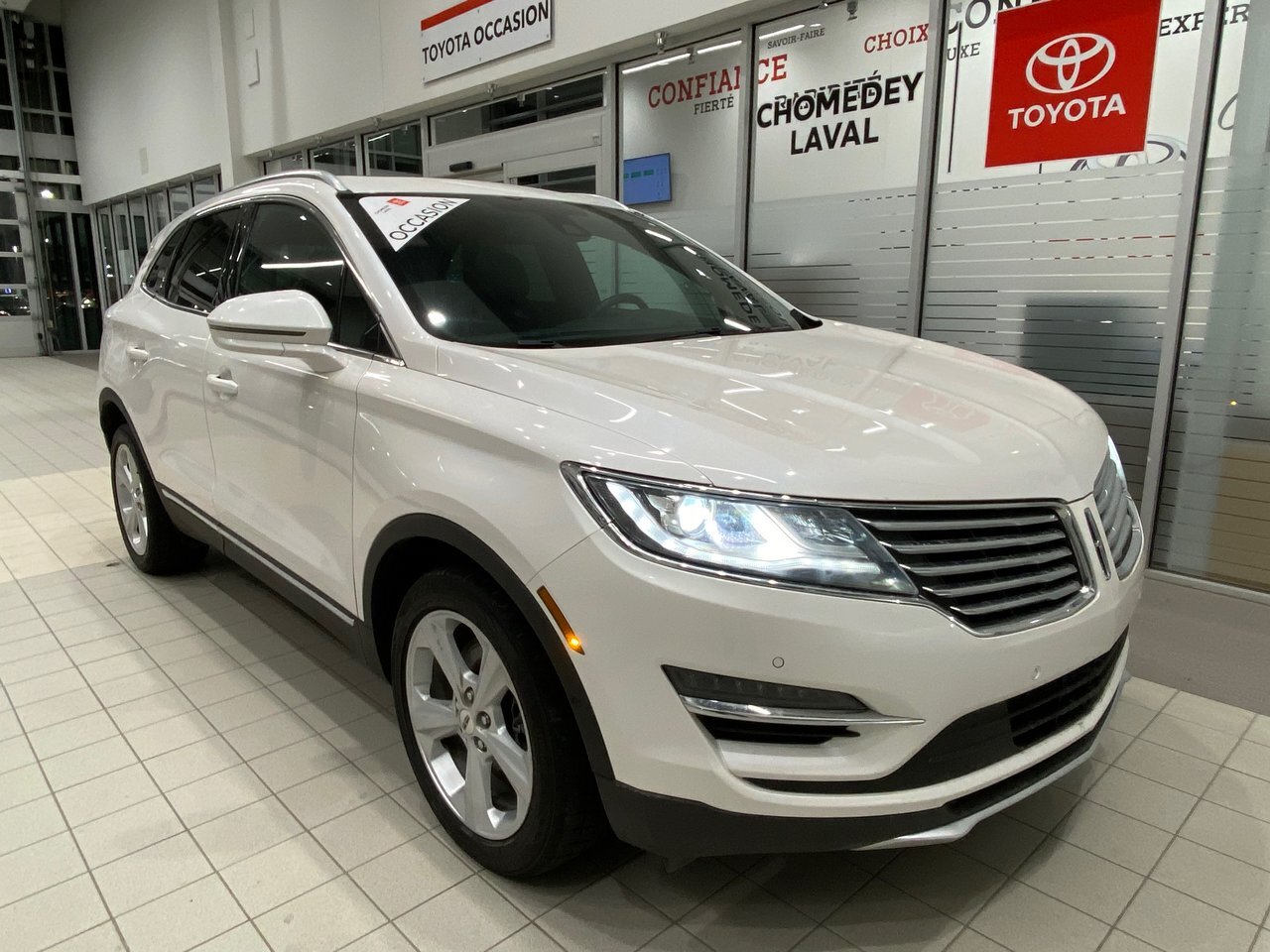 2016 Lincoln MKC Reserve AWD Toit Pano Cuir GPS Bluetooth Camera Vo