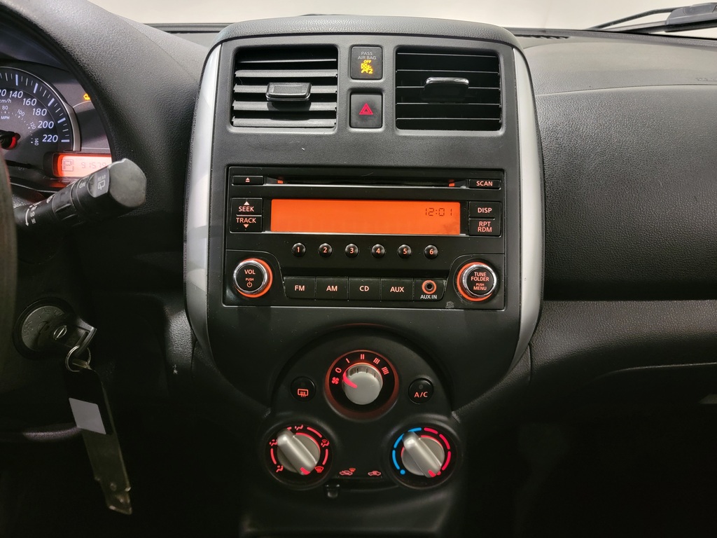 Nissan Micra 2017 Air conditioner, CD player, Electric mirrors, Electric windows, Electric lock, Speed regulator, Heated mirrors, Bluetooth, , Steering wheel radio controls