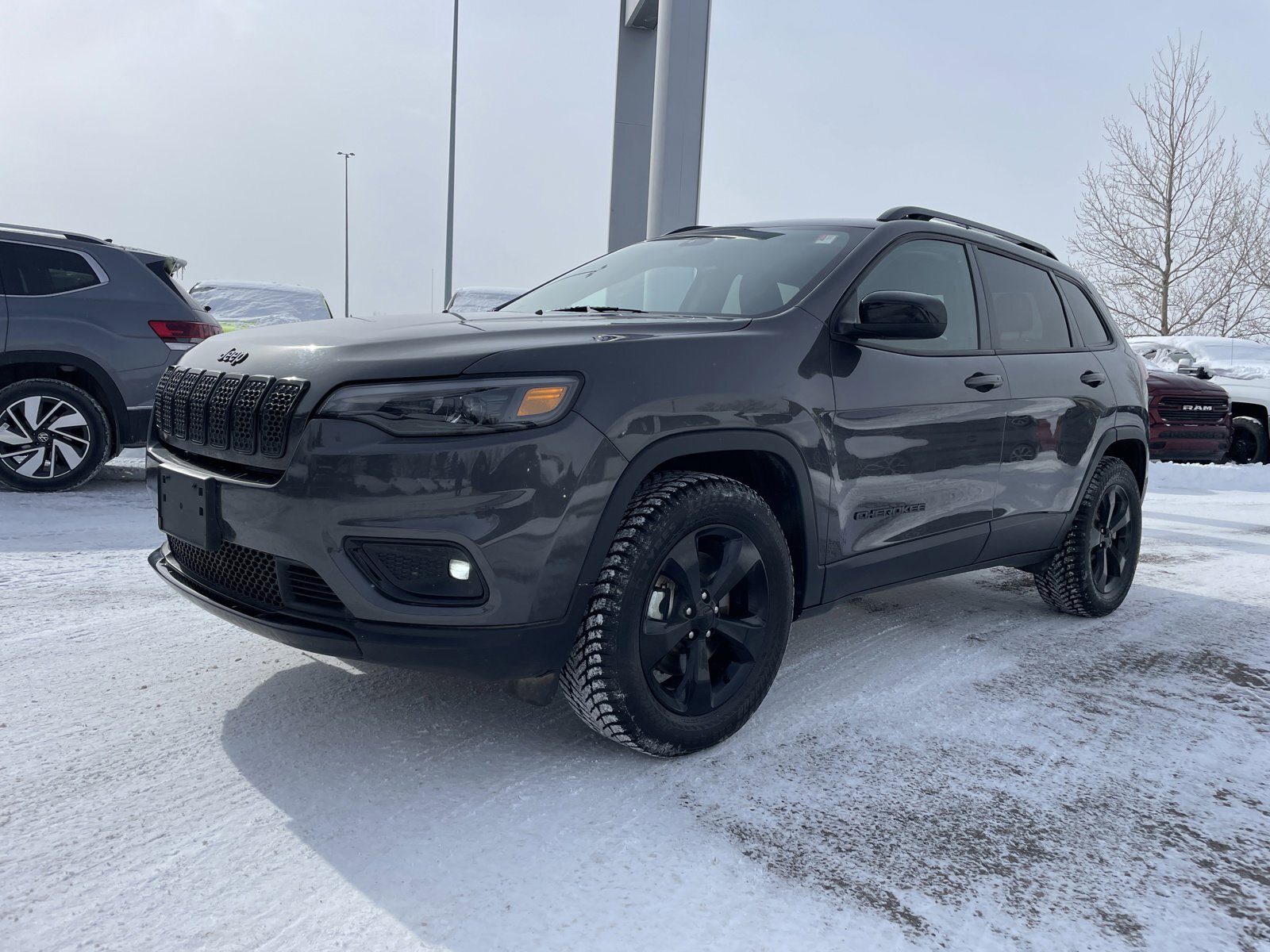 2022 Jeep Cherokee Altitude | Clean Carfax | One Owner!