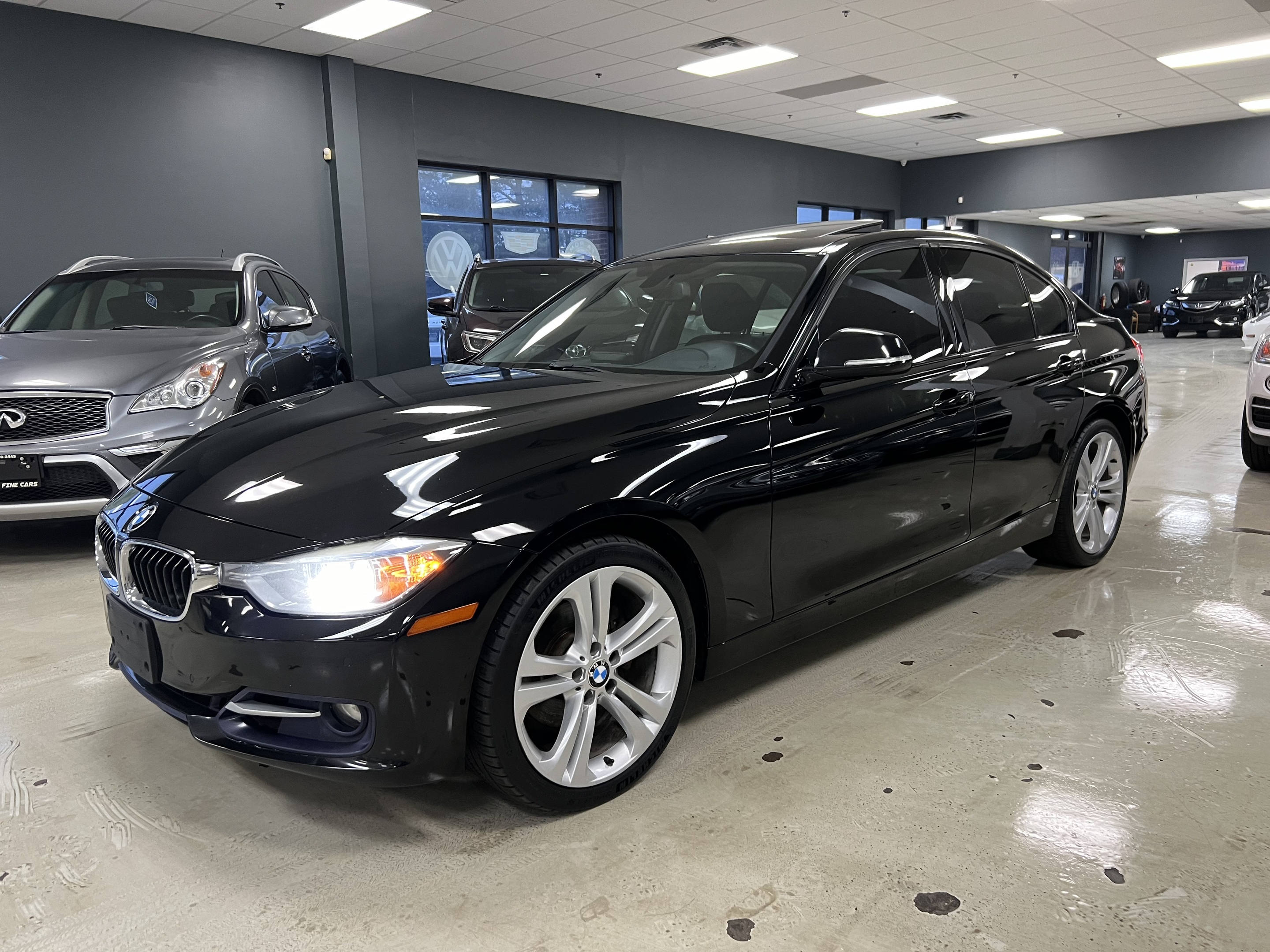 2014 BMW 3 Series 4dr Sdn 328i xDrive AWD*SPORT PACKAGE*NO ACCIDENTS