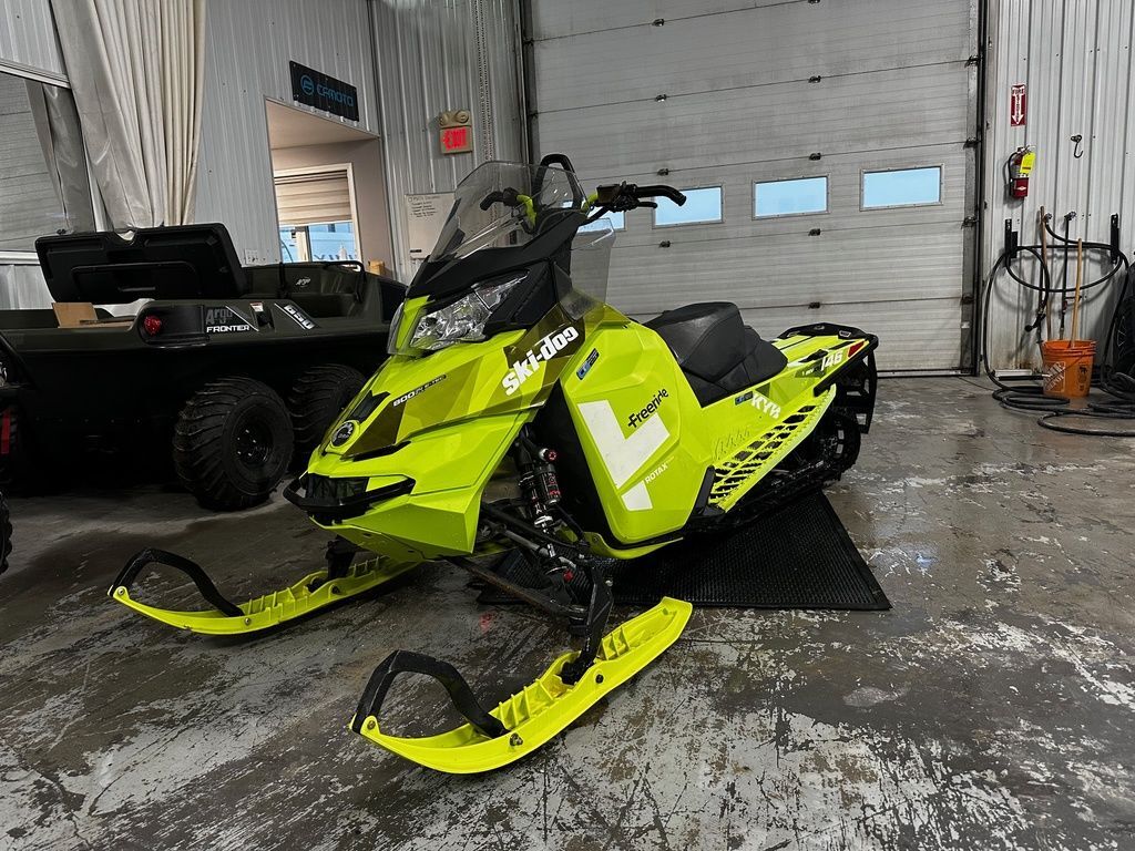 2015 Ski-Doo Freeride™ 146 Rotax® 800R E-TEC® 