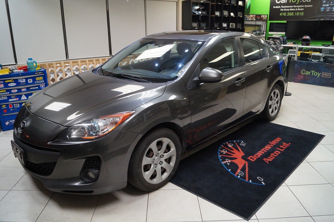 2012 Mazda Mazda3 SKY! MANUAL! LEATHER! ROOF! SAFETY AVAILABLE!