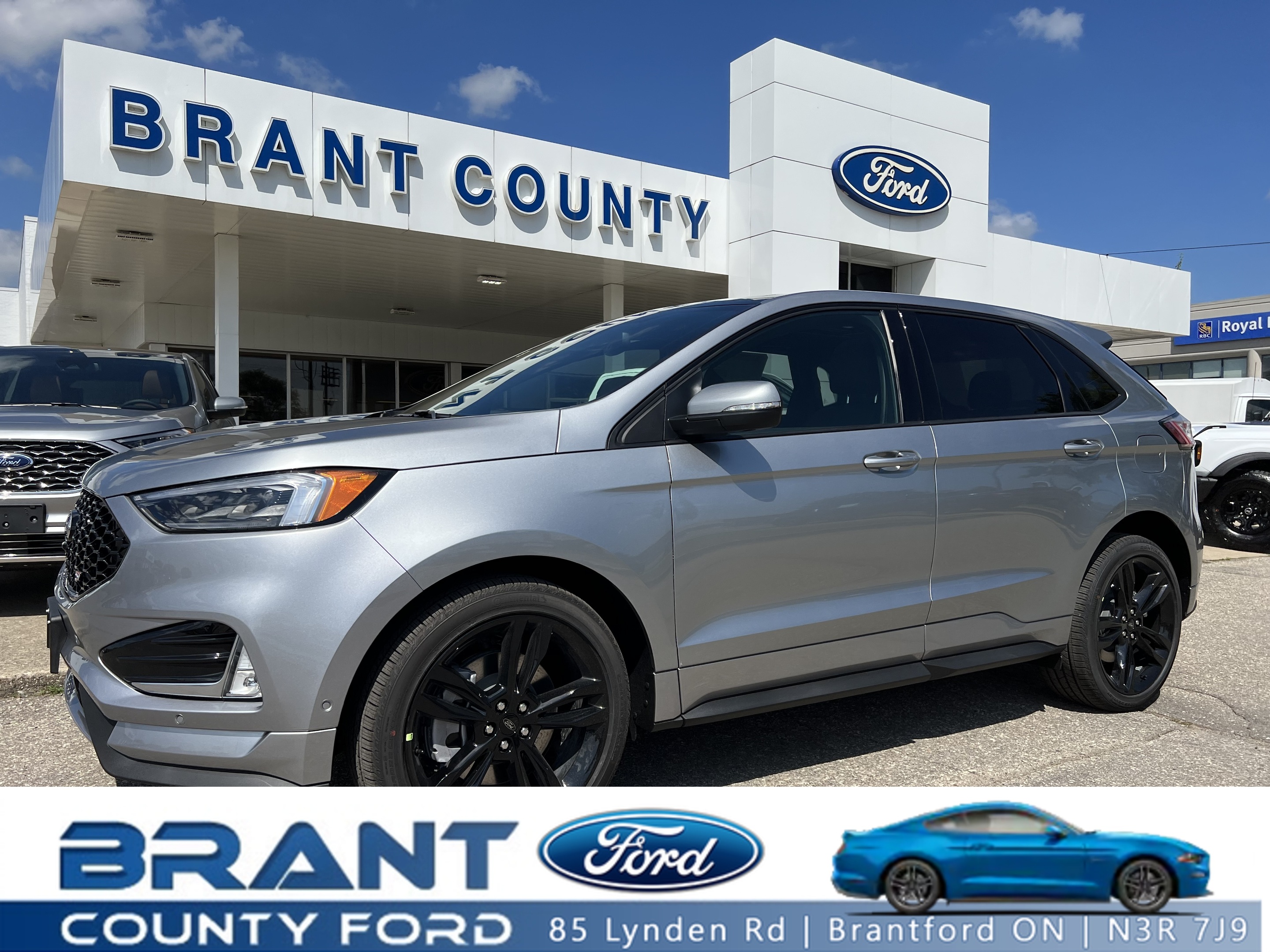 2024 Ford Edge Demo ST AWD cold weather Nav Roof 21 inch wheels 