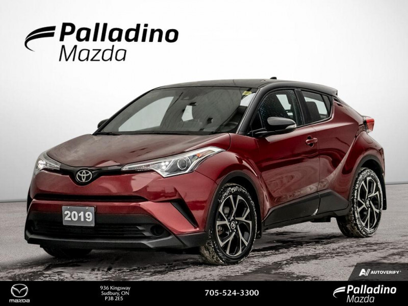 2019 Toyota C-HR XLE Package  - NO ACCIDENTS -  UPGRADED WHEELS 