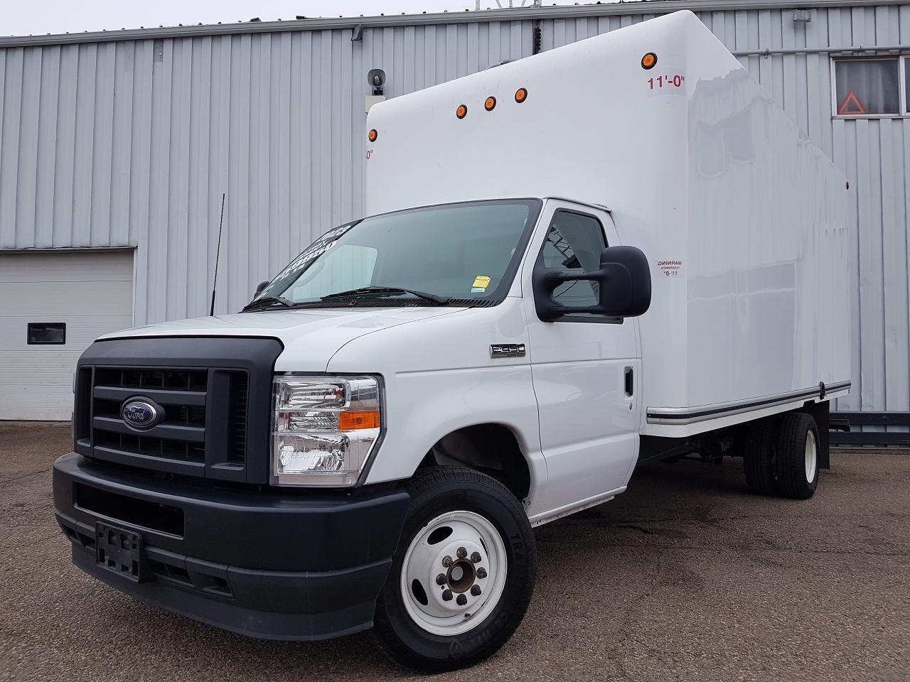 2023 Ford E-450 UNICELL 16 FT Cube Van 176'' DRW