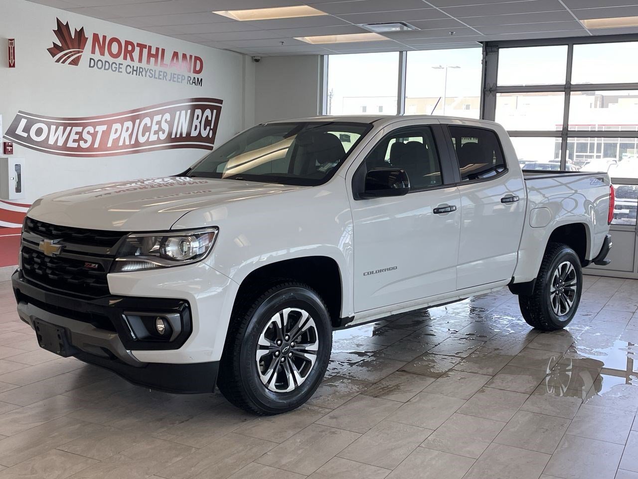 2022 Chevrolet Colorado 4WD Z71 | Leather | Backup Camera | Heated Seats