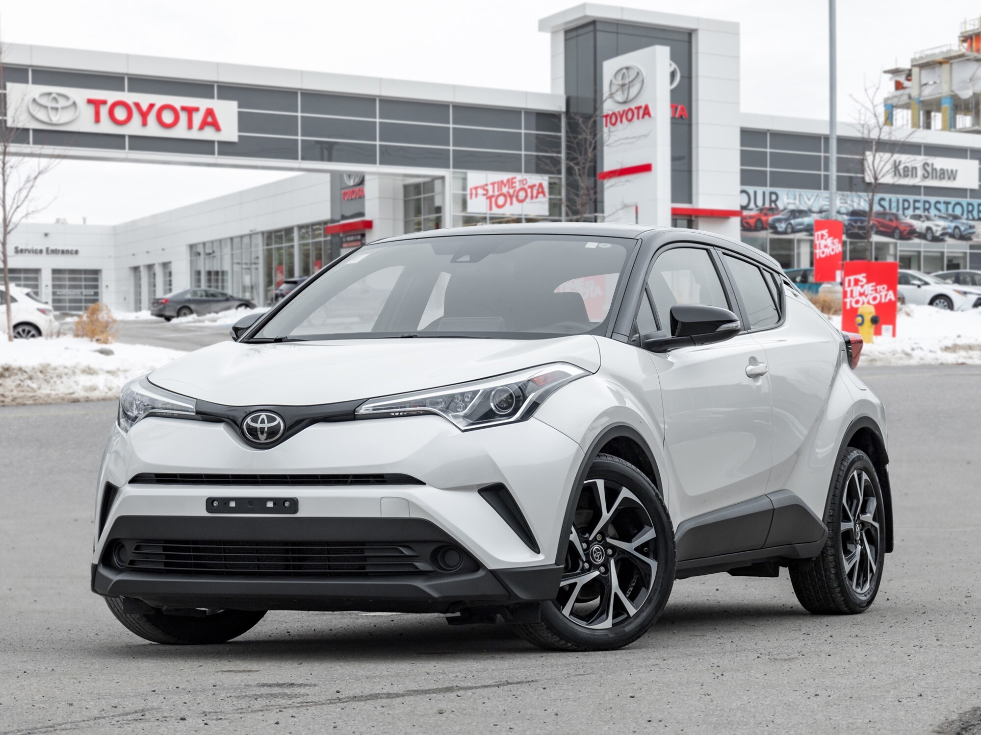 2019 Toyota C-HR XLE! Heated Seats / Back Up Camera