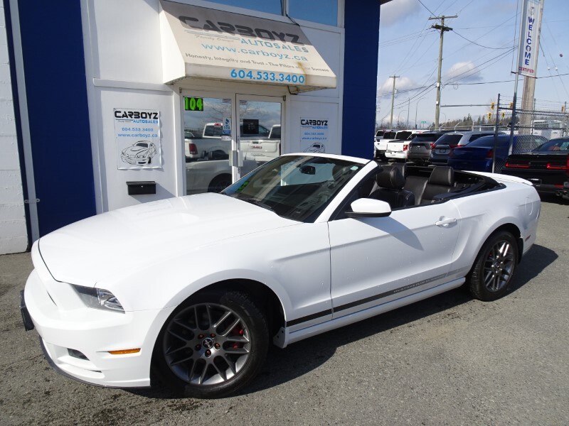2014 Ford Mustang Premium V6 Auto, Convertible, Leather, Extra Clean