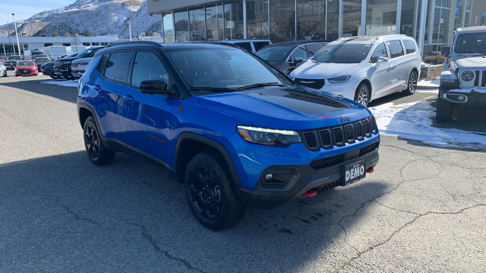 2023 Jeep Compass Trailhawk  - Sunroof - $156.74 /Wk