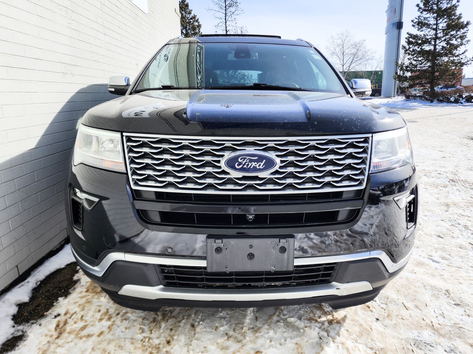 2019 Ford Explorer PLATINUM; AWD, HEATED/COOLED SEATS, HEATED REAR SE
