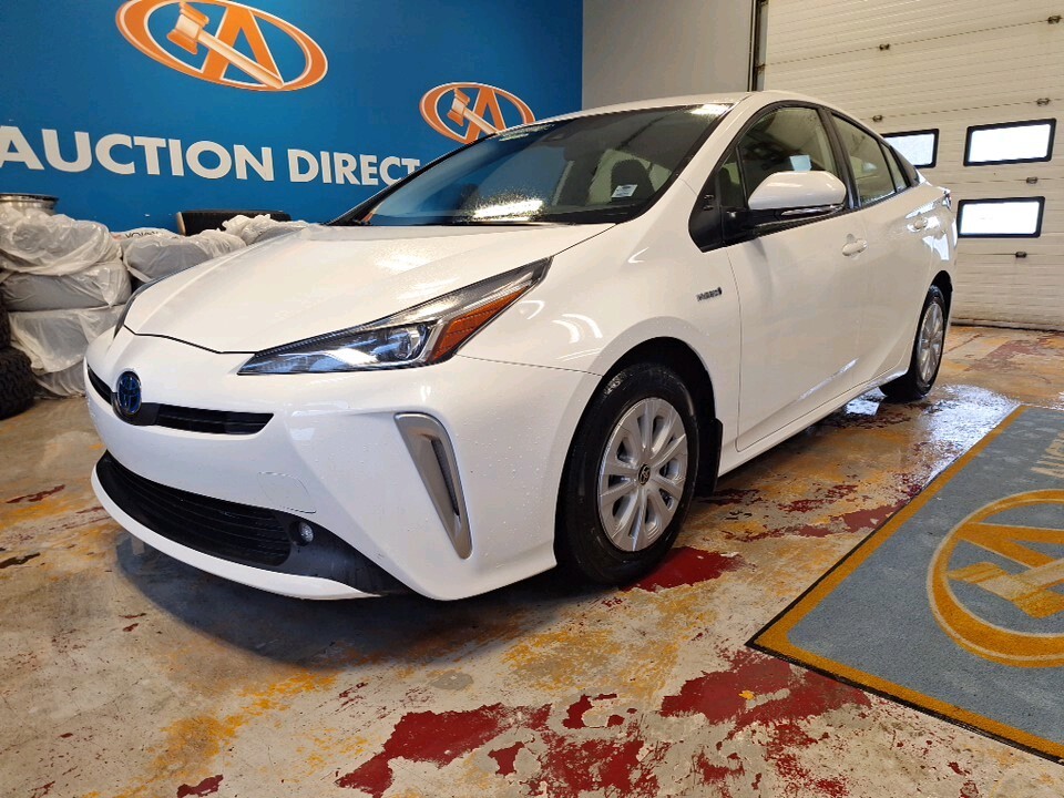 2022 Toyota Prius AWD! BACK UP CAMERA! FINANCE NOW!