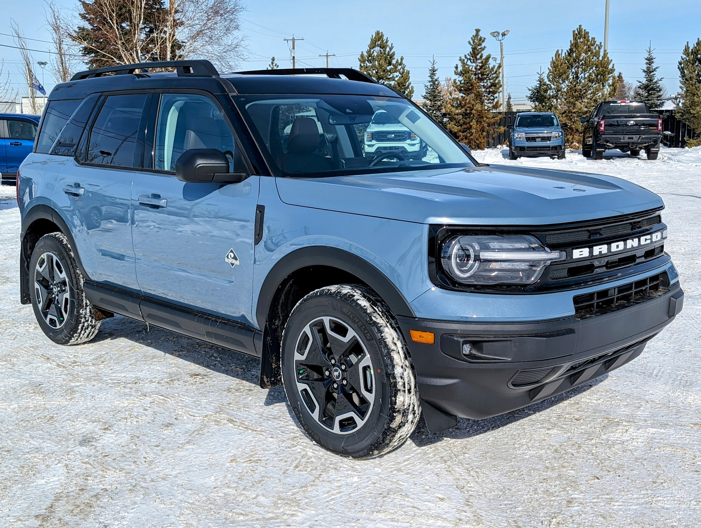 2024 Ford Bronco Sport OUTER BANKS w/TECH PKG & MOONROOF