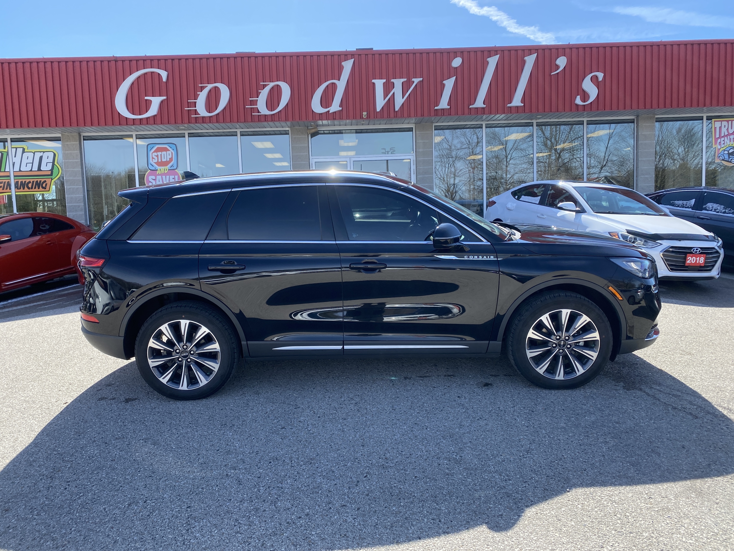 2022 Lincoln Corsair RESERVE, CLEAN CARFAX, HEATED/ COOLED LEATHER!