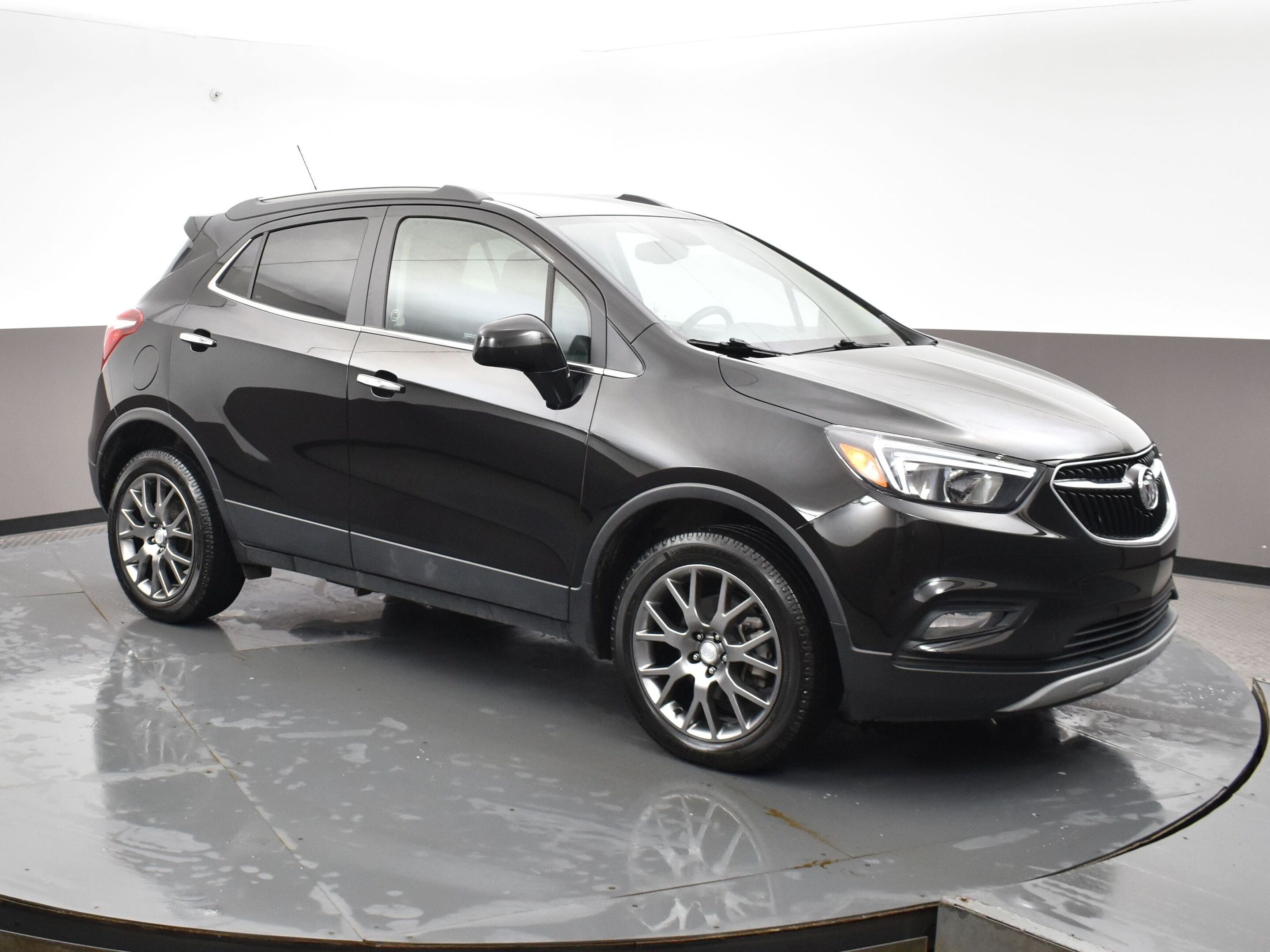 2020 Buick Encore SPORT TOURING AWD Black w/ Android Auto, Apple Car