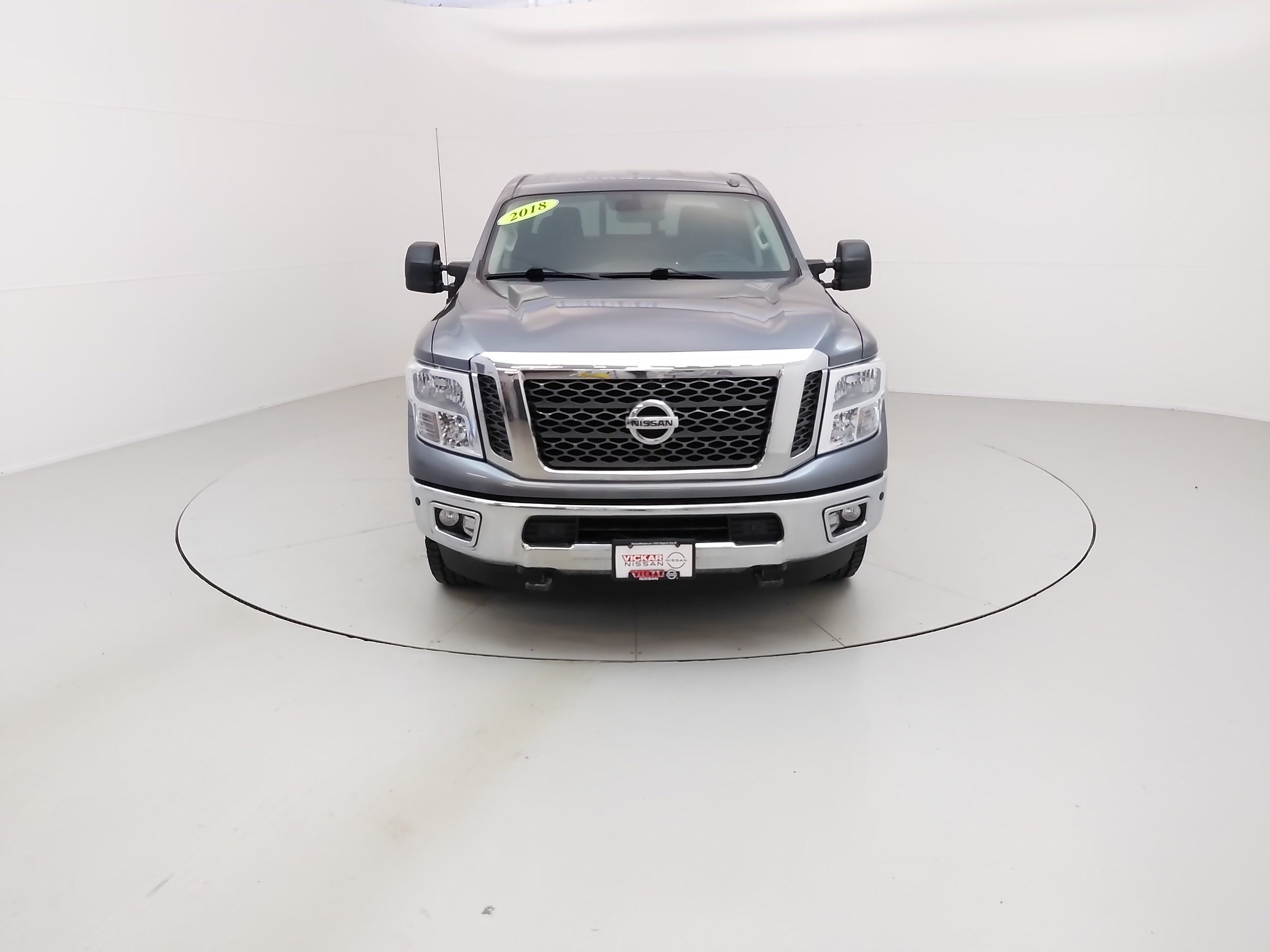 2018 Nissan Titan 4x4 Crew Cab Diesel SV