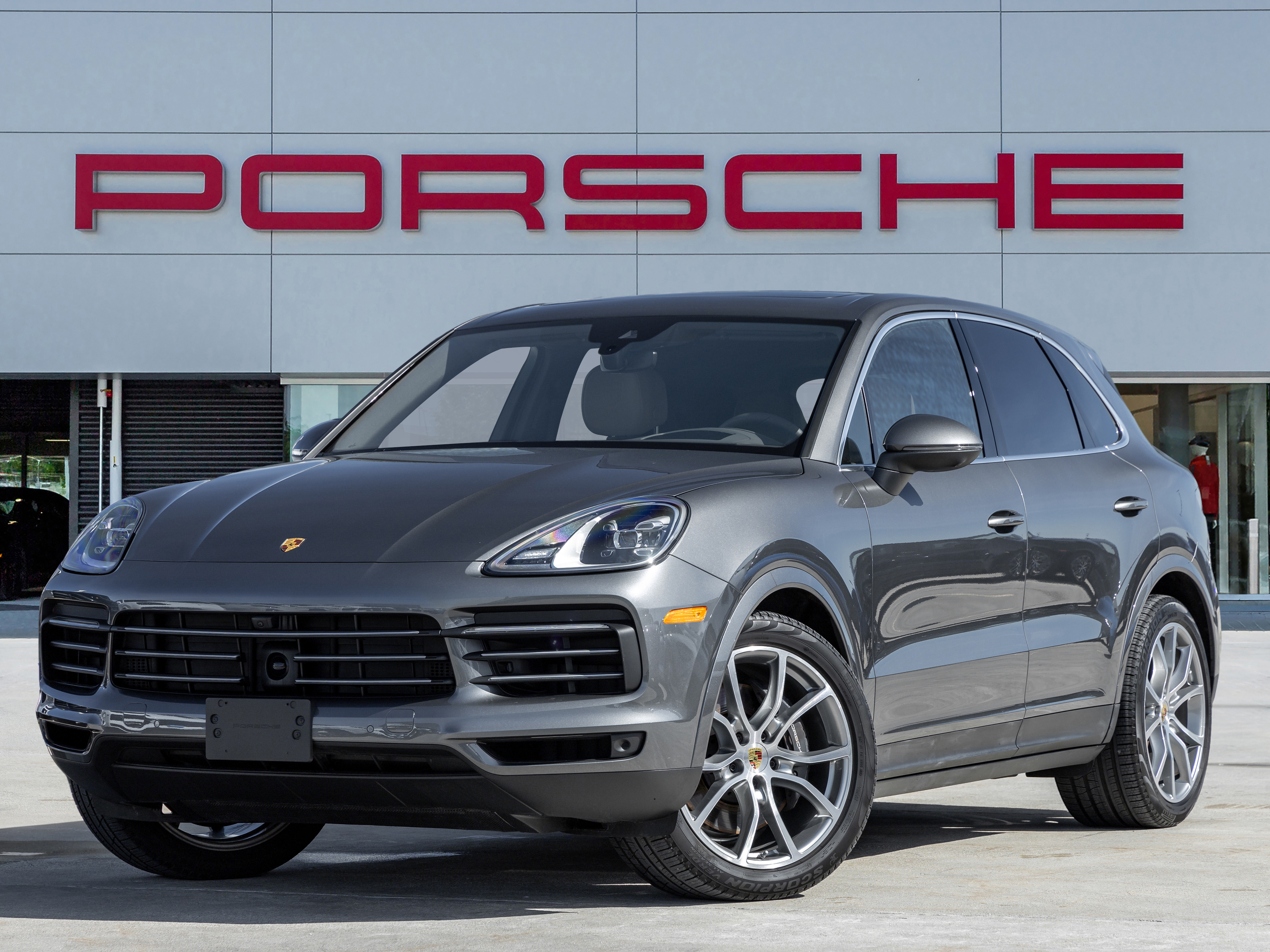 2023 Porsche Cayenne | Winter Tires & Extended Warranty Included 