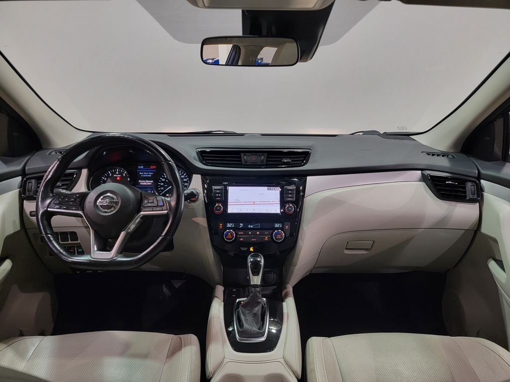 Nissan Qashqai 2020 Air conditioner, Navigation system, Electric mirrors, Power Seats, Electric windows, Speed regulator, Heated seats, Leather interior, Electric lock, Sunroof, Bluetooth, , rear-view camera, Heated steering wheel, Steering wheel radio controls