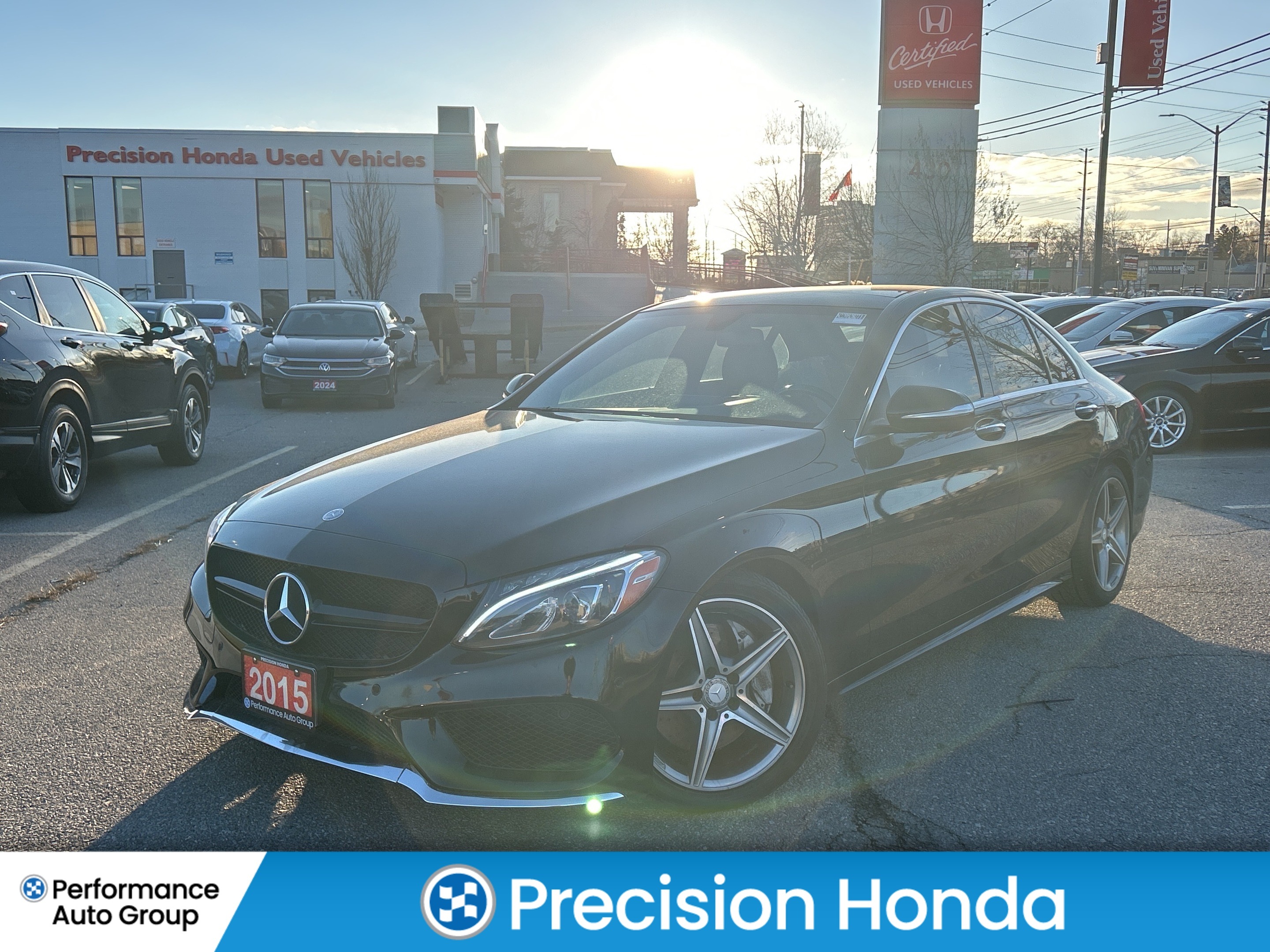 2015 Mercedes-Benz C-Class C 300 - Navigation - Leather - Pano Roof