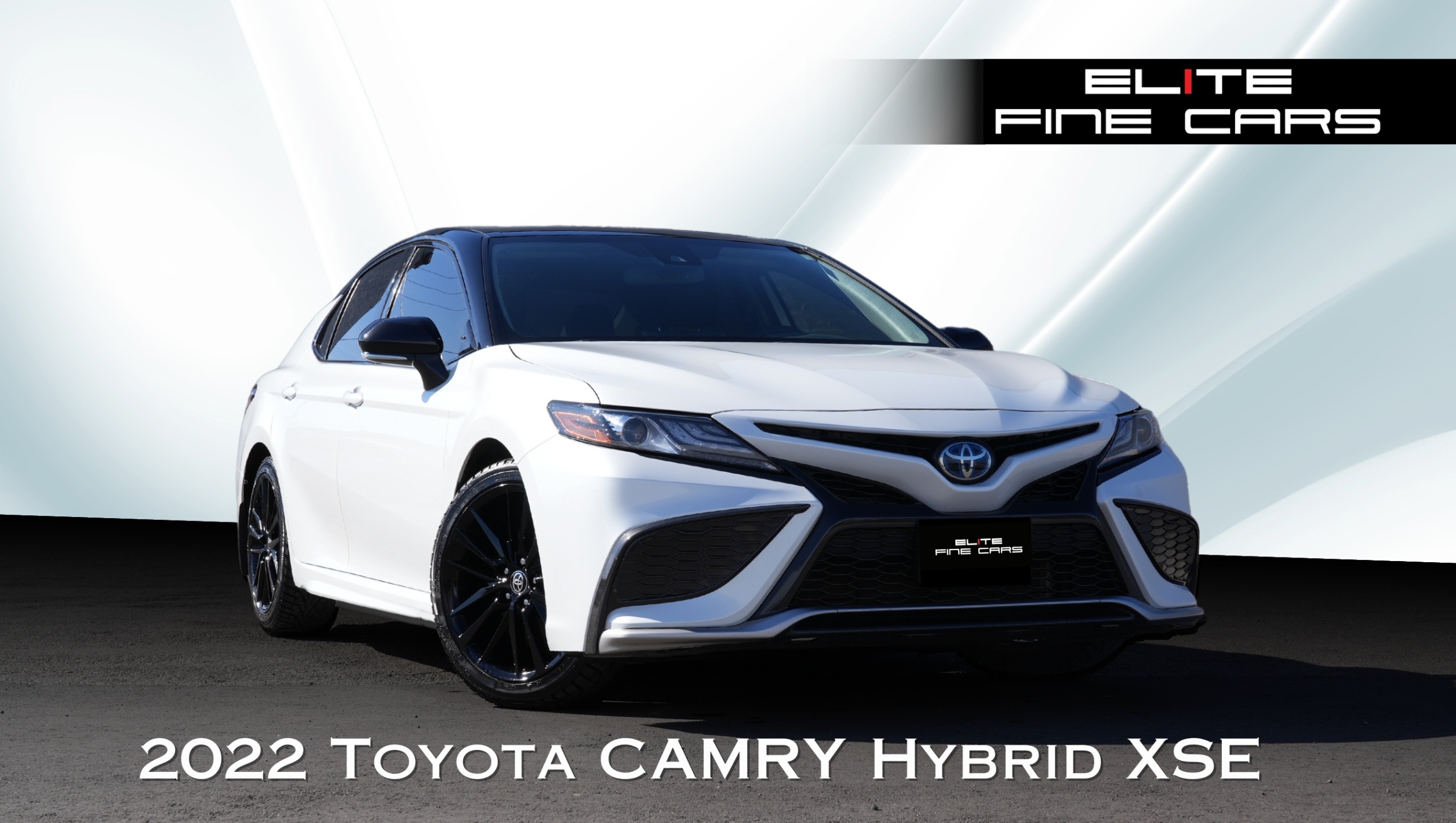 2022 Toyota Camry Hybrid XSE Auto