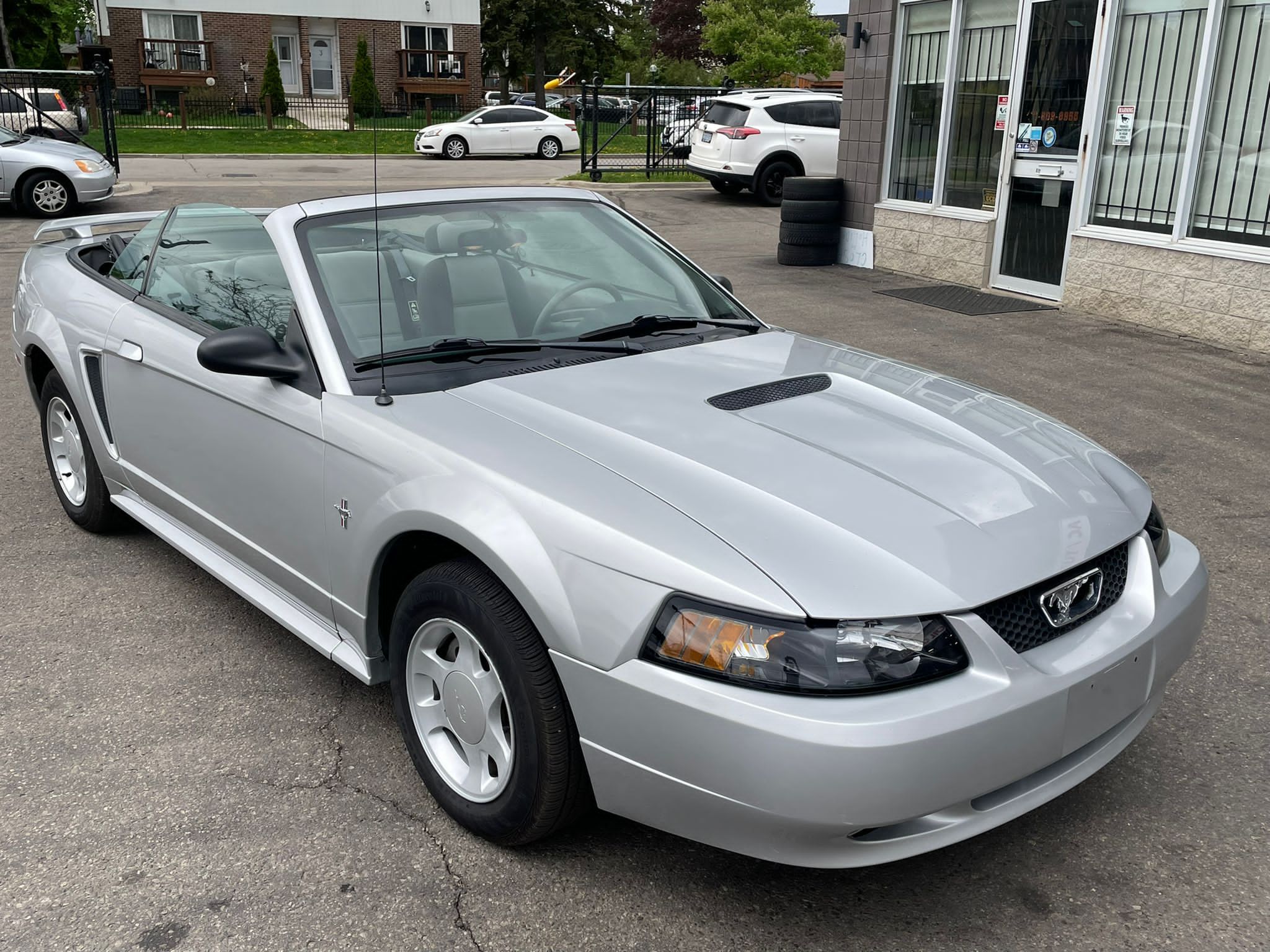 2001 Ford Mustang 2dr Convertible Low Kms 