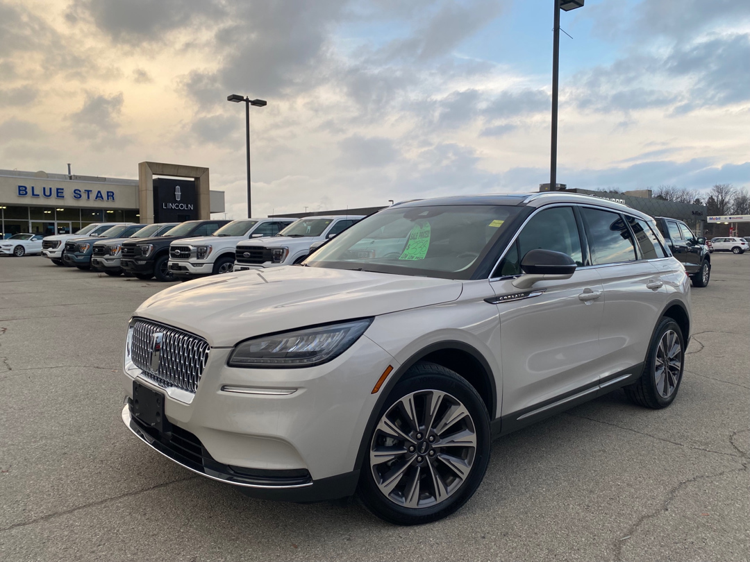 2020 Lincoln Corsair Reserve - Leather, Navigation, Panoramic Roof