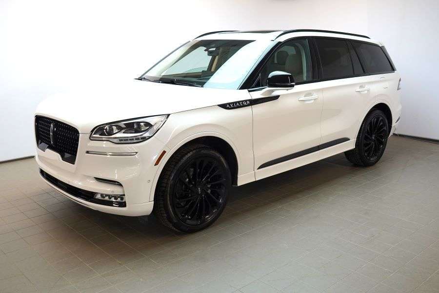 2023 Lincoln Aviator Reserve AWD 7 SEATERS PRE-OWNED 7 SEATERS ONE OWNE