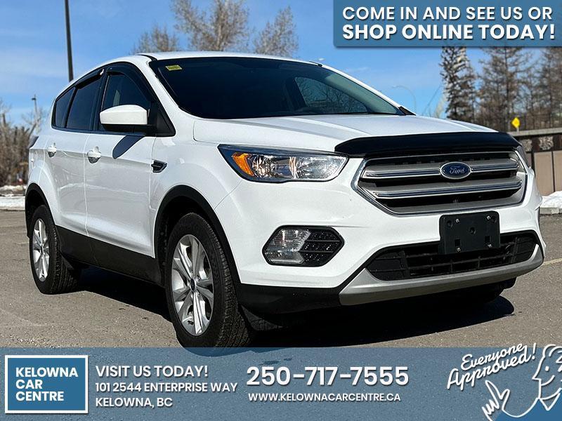 2019 Ford Escape SE AWD $169B/W /w Back-up Camera, Heated Seats, Re