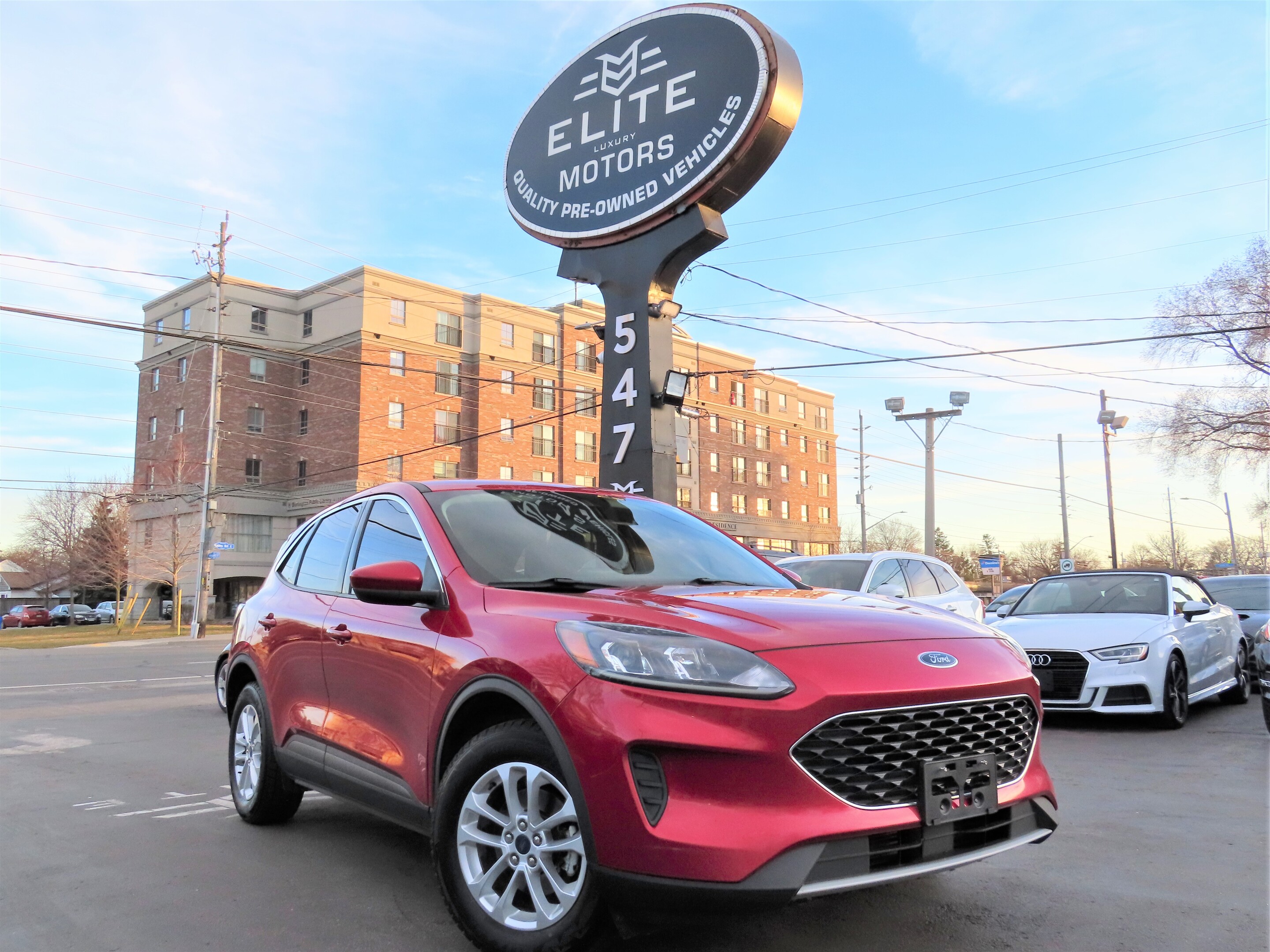 2020 Ford Escape SE AWD-BACK-UP-CAMERA-3-YEARS WARRANTY AVAILABLE
