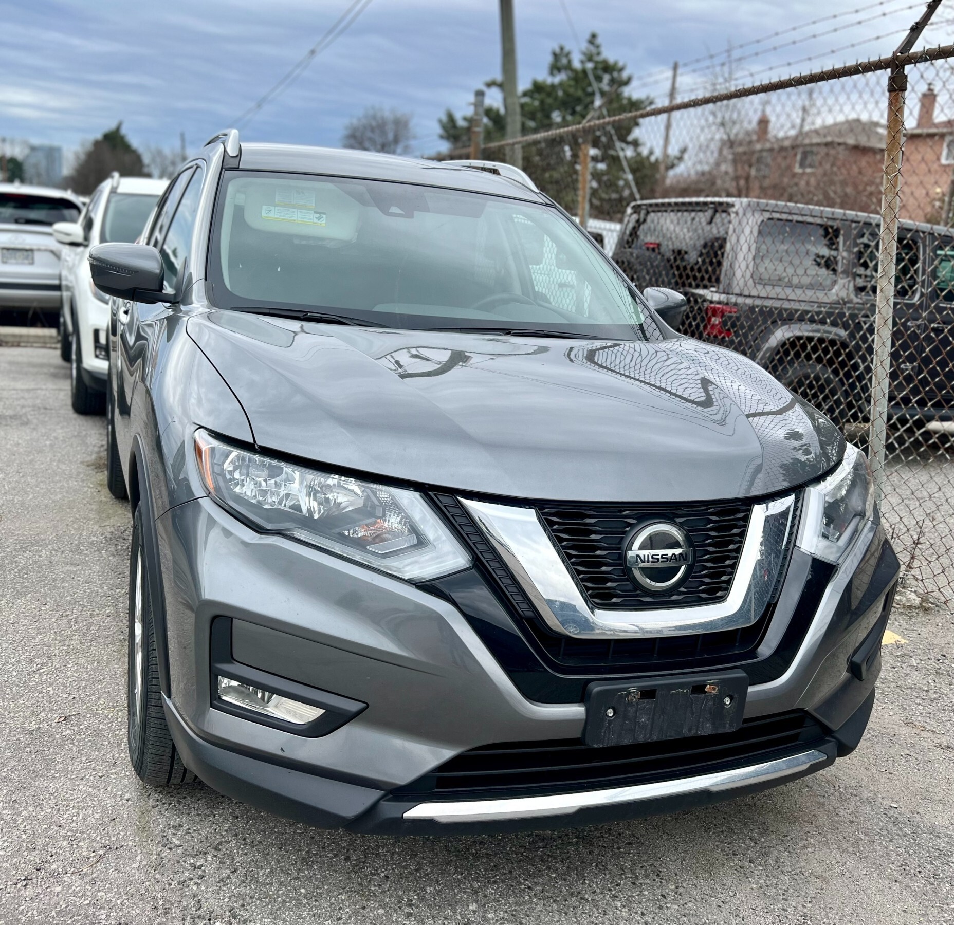 2019 Nissan Rogue SV - BACK-UP CAM/ HEATED SEATS