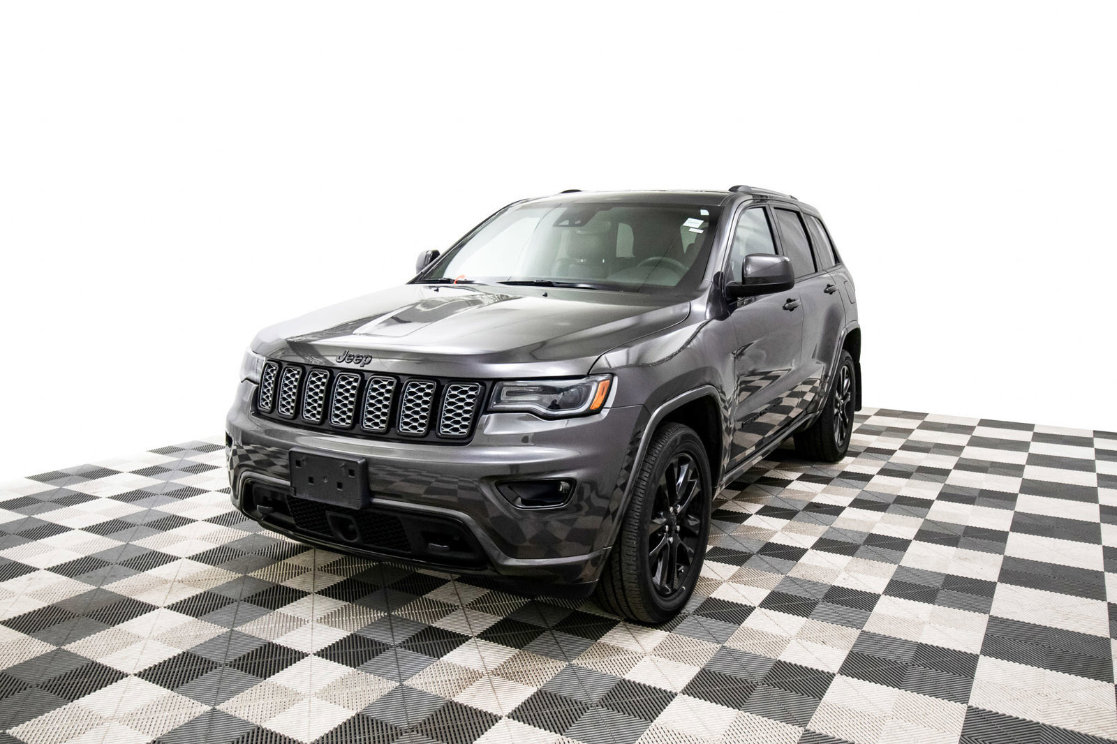 2020 Jeep Grand Cherokee Altitude 4x4 Sunroof Nav Cam Heated Seats