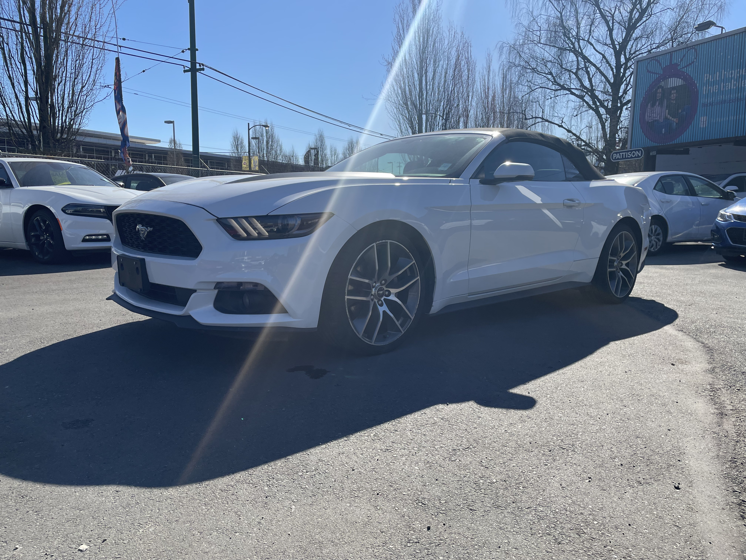 2015 Ford Mustang 2dr Conv EcoBoost Premium