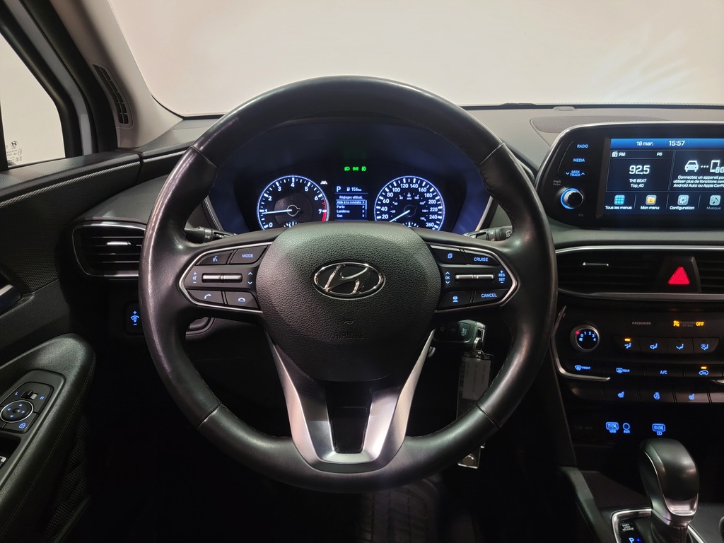 Hyundai Santa Fe 2020 Climatisation, Mirroirs électriques, Vitres électriques, Régulateur de vitesse, Sièges chauffants, Verrouillage électrique, Bluetooth, caméra-rétroviseur, Volant chauffant, Commandes de la radio au volant