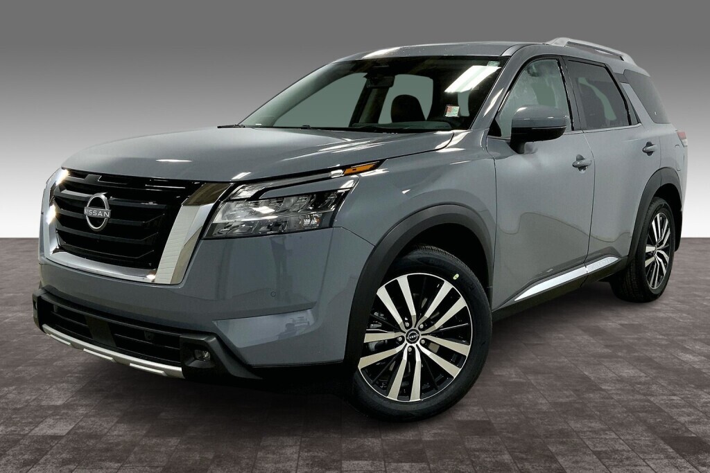 2024 Nissan Pathfinder 4X4 PLATINUM V6