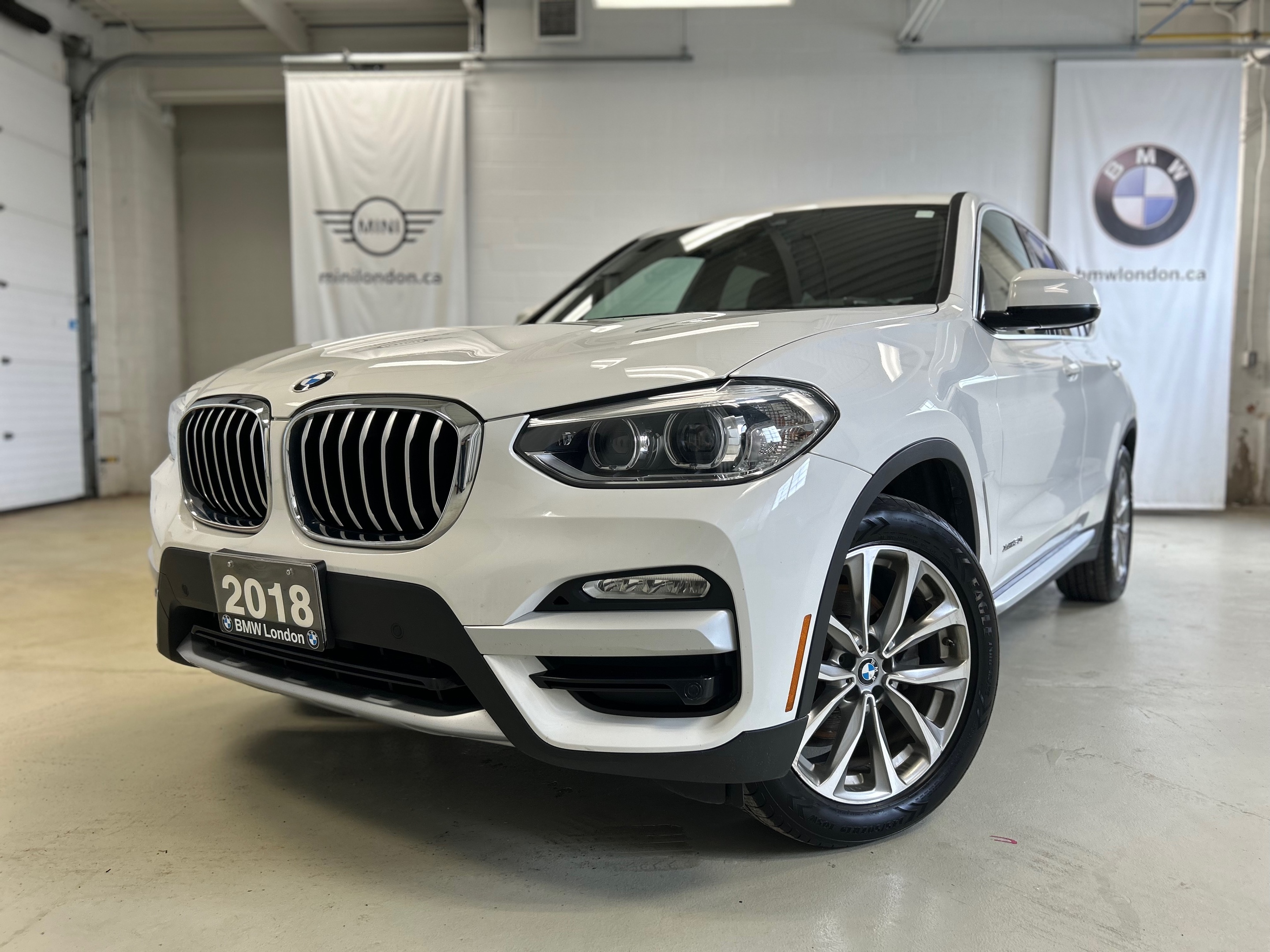 2018 BMW X3 Comfort Access, Apple CarPlay Preparation, Panoram