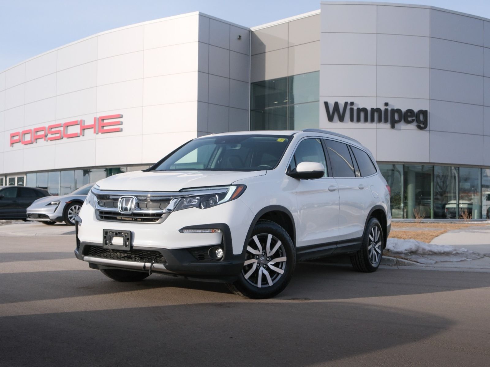 2021 Honda Pilot w/Leather/Blind Spot/Carplay