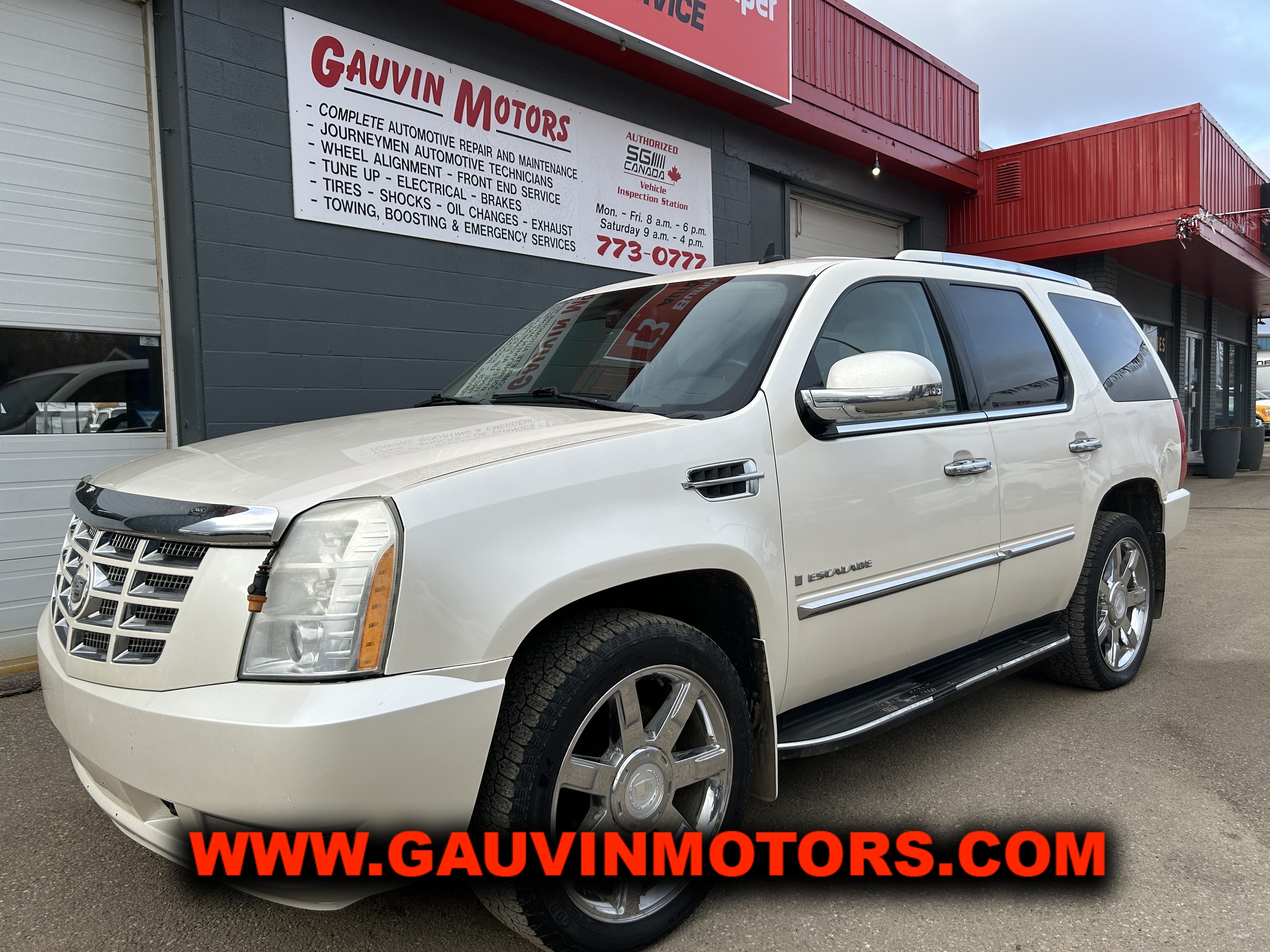 2008 Cadillac Escalade Fully Equipped 7 Passenger Cheapest One Around! 
