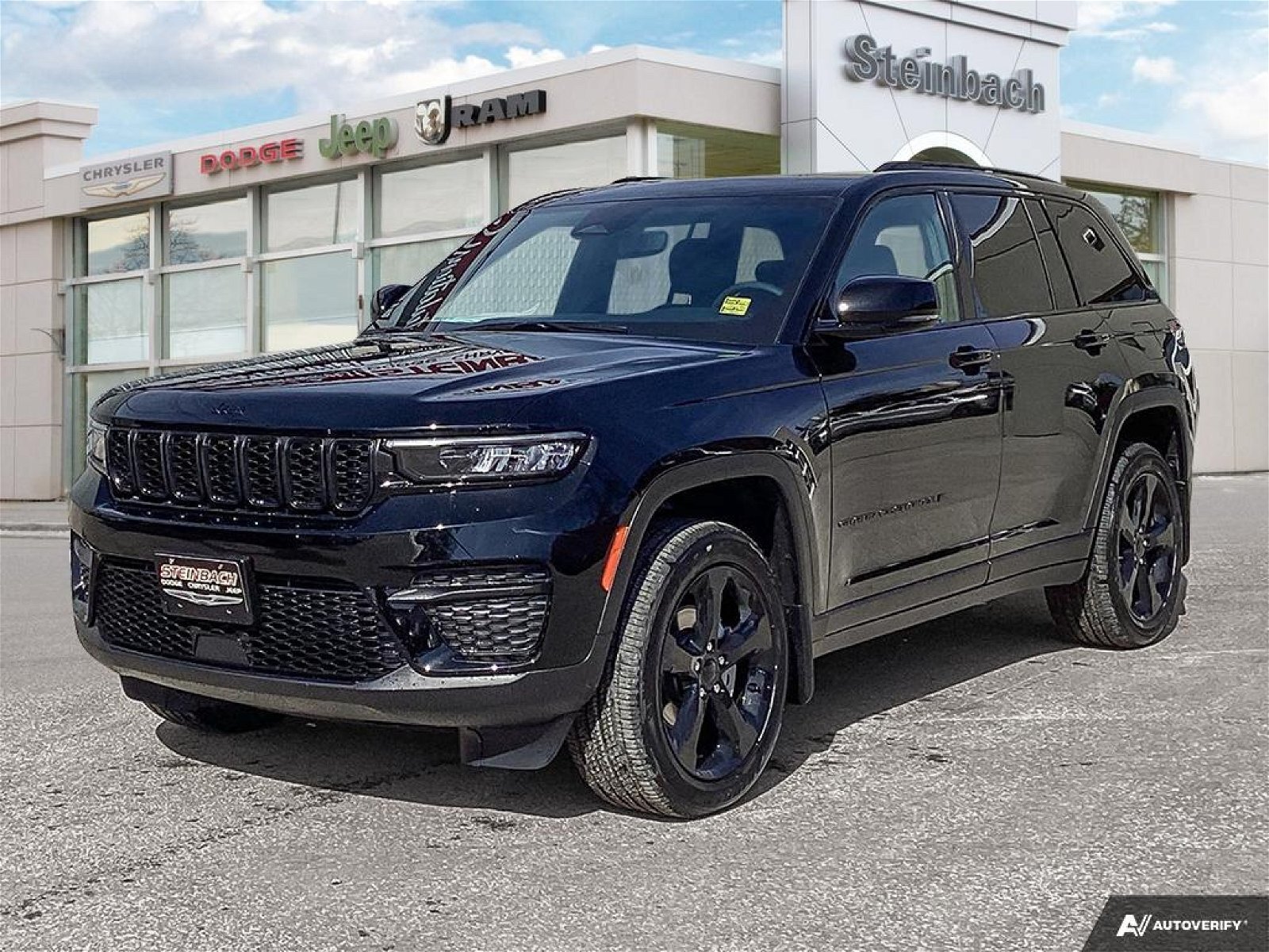2024 Jeep Grand Cherokee Altitude Just Arrived