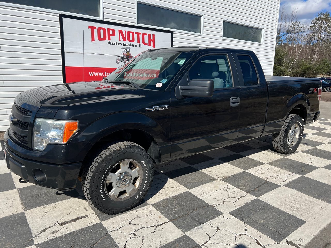 2014 Ford F-150 XLT STX - 4WD, Alloys, Tow PKG, Bed liner, Cruise