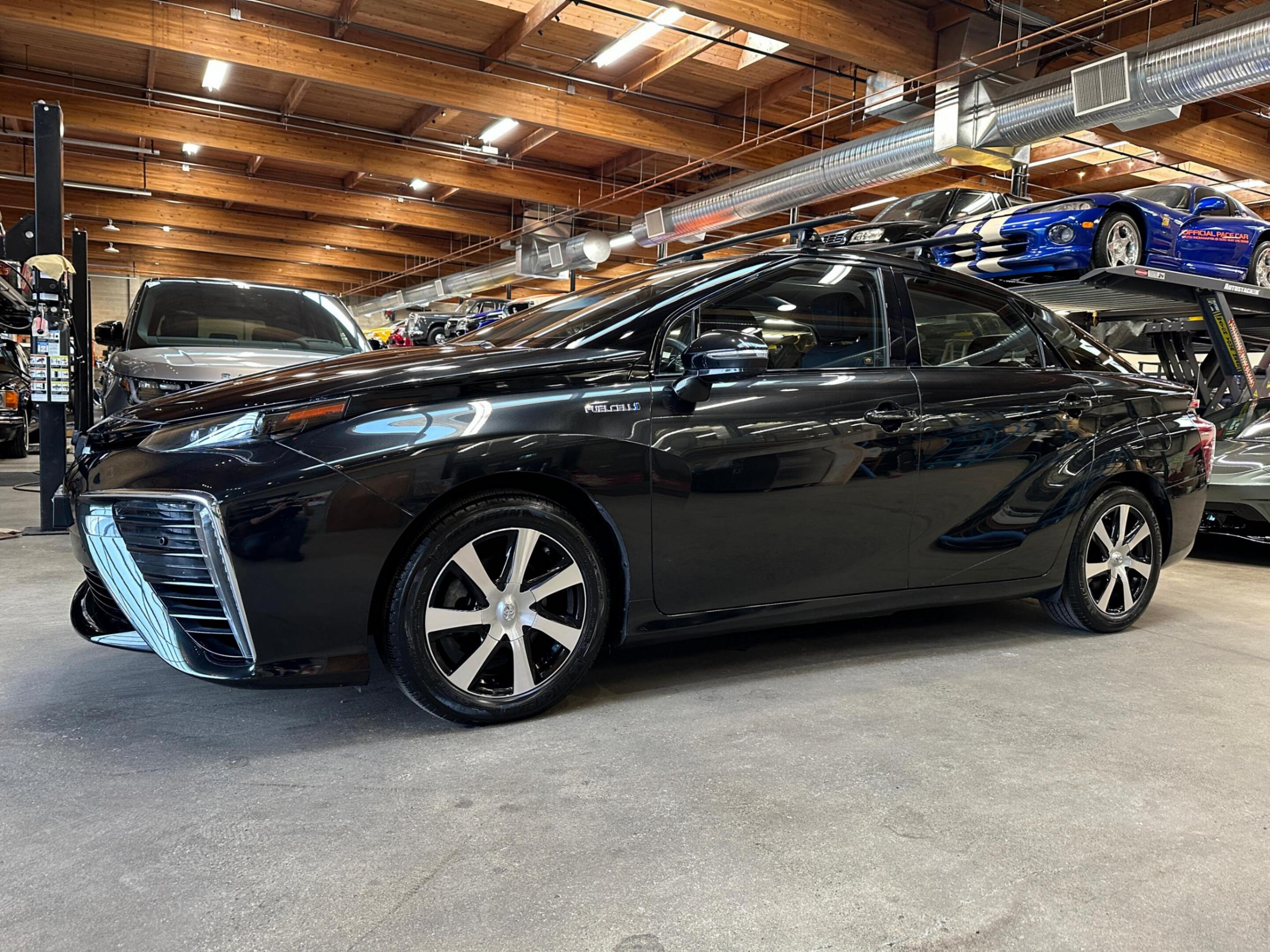 2019 Toyota Mirai Hydrogen Fuel Cell