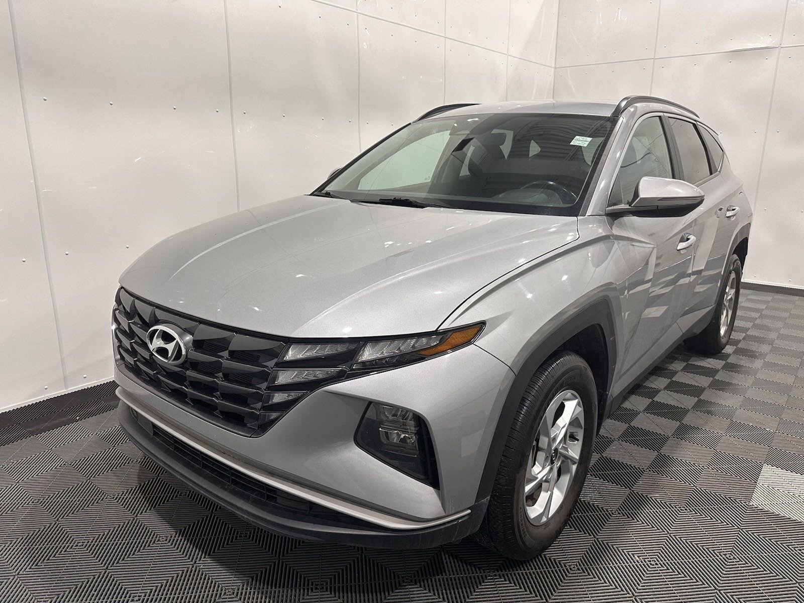 2022 Hyundai Tucson Preferred I CarPlay I Reverse Cam