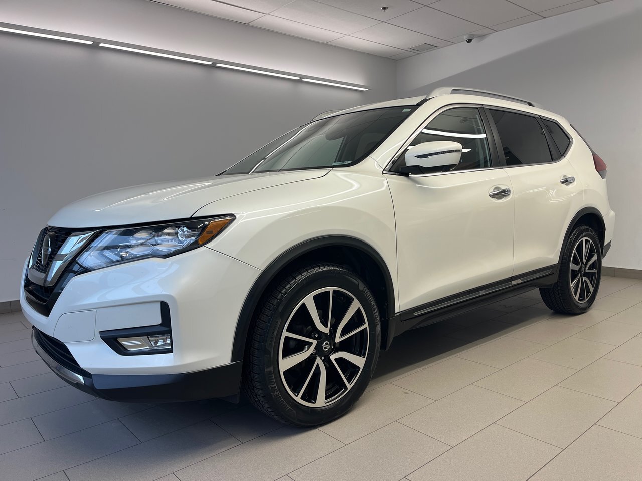 2019 Nissan Rogue SL SL / LEATHER / PANO / AWD / CAMERA 360 / CLEAN 