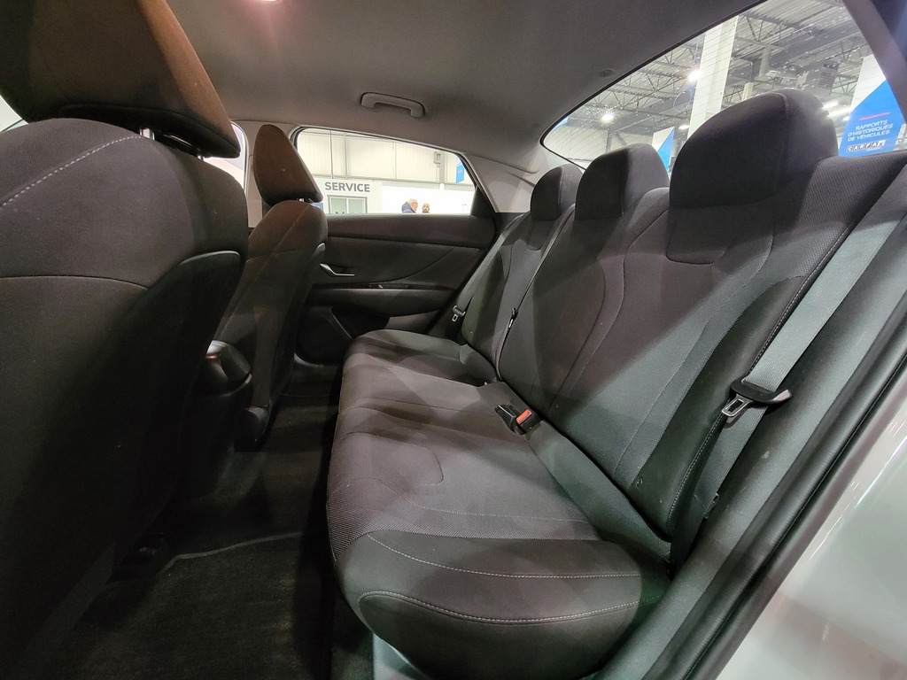 Hyundai Elantra 2021 Air conditioner, Electric mirrors, Electric windows, Heated seats, Electric lock, Speed regulator, Bluetooth, , rear-view camera, Steering wheel radio controls