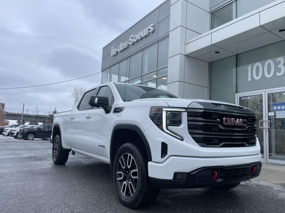 2022 GMC Sierra 1500 AT4 cabine multiplace 4RM 147 po